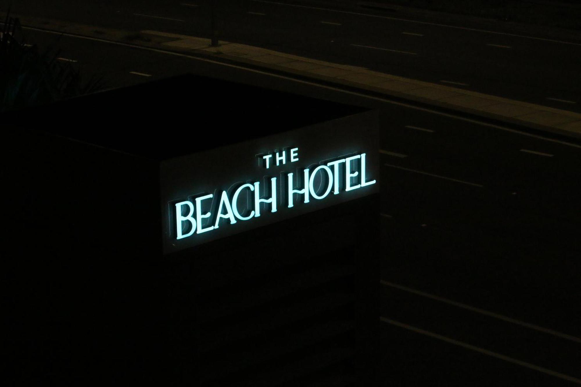 Broadbeach Stunner Modern And Central ゴールドコースト エクステリア 写真